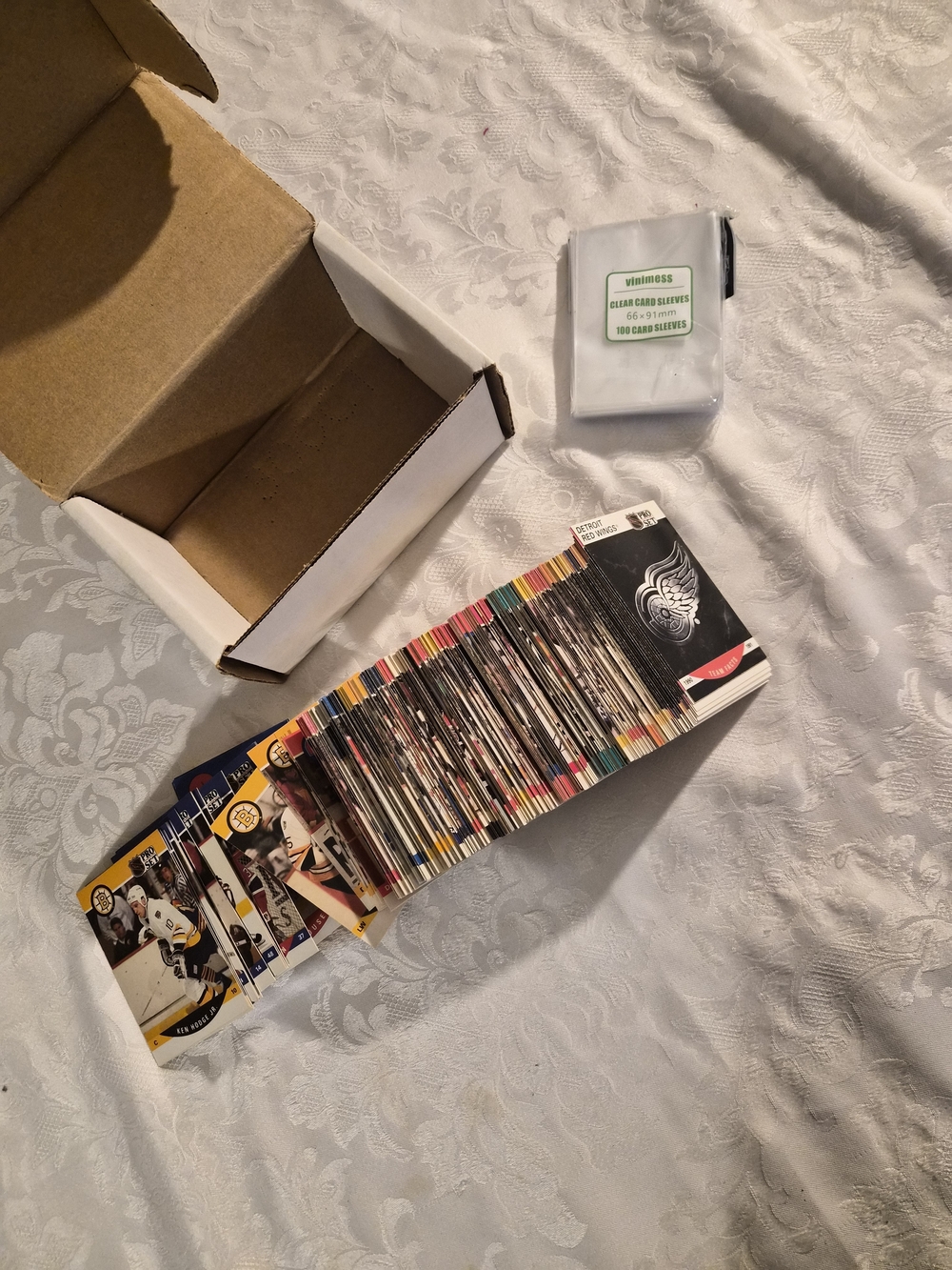 Assorted Hockey Trading Cards - Multi-Color